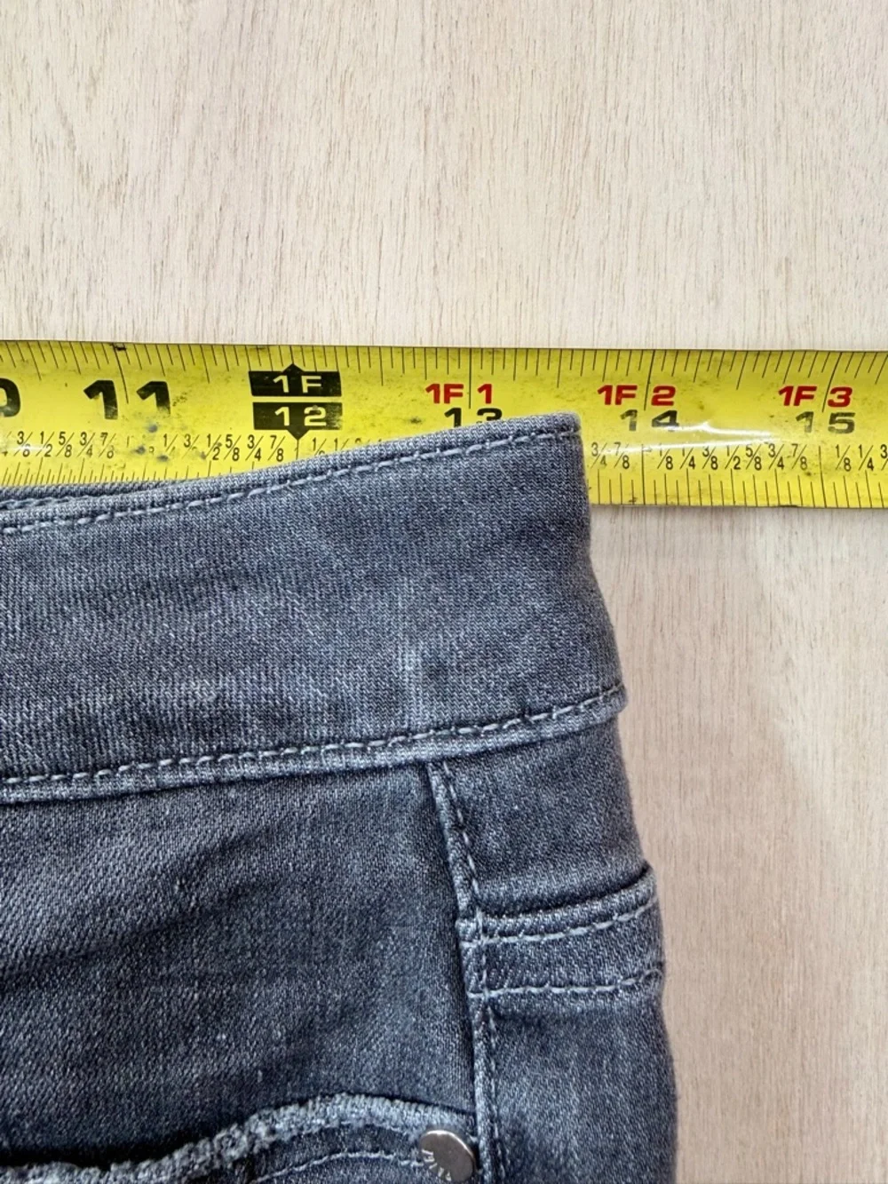 PAIGE Hoxton Ankle Jeans Gray Stone Wash Women’s 26 - Picture 9 of 14